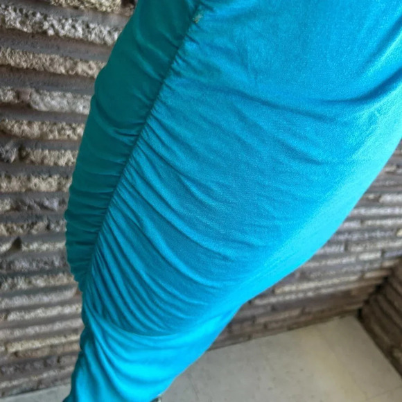 Velvet Turquoise Aqua Blue Scoop Neck BodyCon Ruched Side Tank Dress - Picture 6 of 8